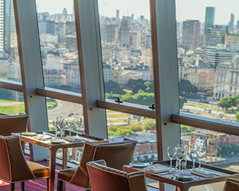 CELEBRACIONES EN LAS ALTURAS